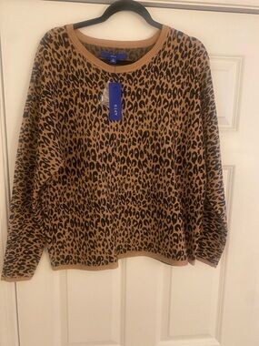 Apt. 9 Tan and Black Leopard Crewneck Sweater